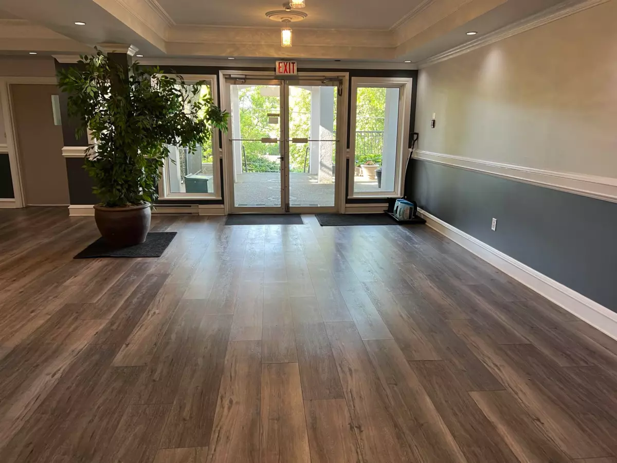 Family Room Photo of 208 34101 Old Yale Road, Abbotsford, BC