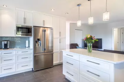 Kitchen Island Photo of 6540 Jasper Road, Sechelt, BC