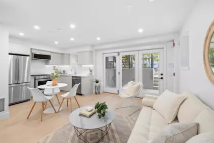 101 2135 E Pender Street, Vancouver, BC, Vancouver — Apartment/Condo for sale