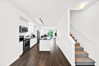 Breakfast Nook Photo of 105 15340 Guildford Drive, Surrey, BC