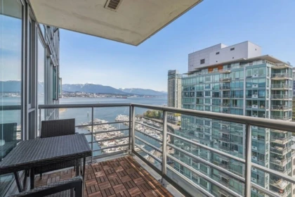 1703 590 Nicola Street, Vancouver, BC, Vancouver — Apartment/Condo for sale