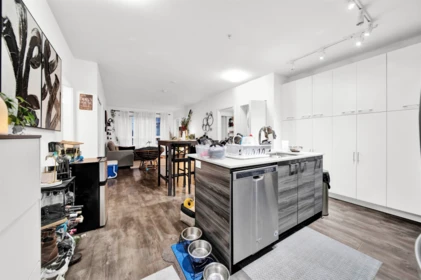 Office / Den Photo of 115 13963 105 Boulevard, Surrey, BC