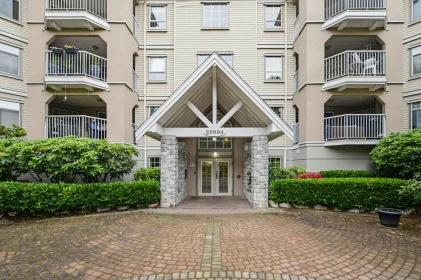 119 20894 57 Avenue, Langley, BC, Langley — Apartment/Condo for sale