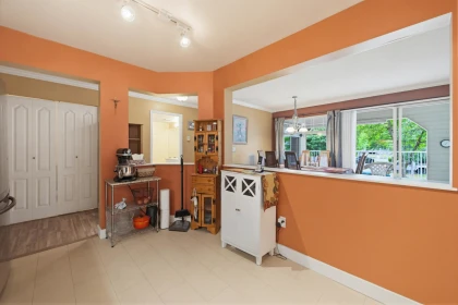 Hallway Photo of 119 20894 57 Avenue, Langley, BC