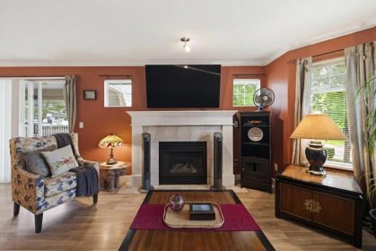 Kitchen Photo of 119 20894 57 Avenue, Langley, BC
