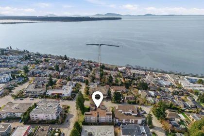205 15041 Prospect Avenue, White Rock, BC, White Rock — Apartment/Condo for sale