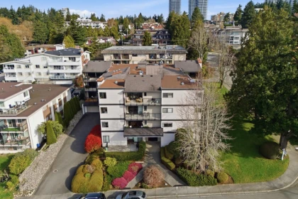 Swimming Pool Photo of 205 15041 Prospect Avenue, White Rock, BC