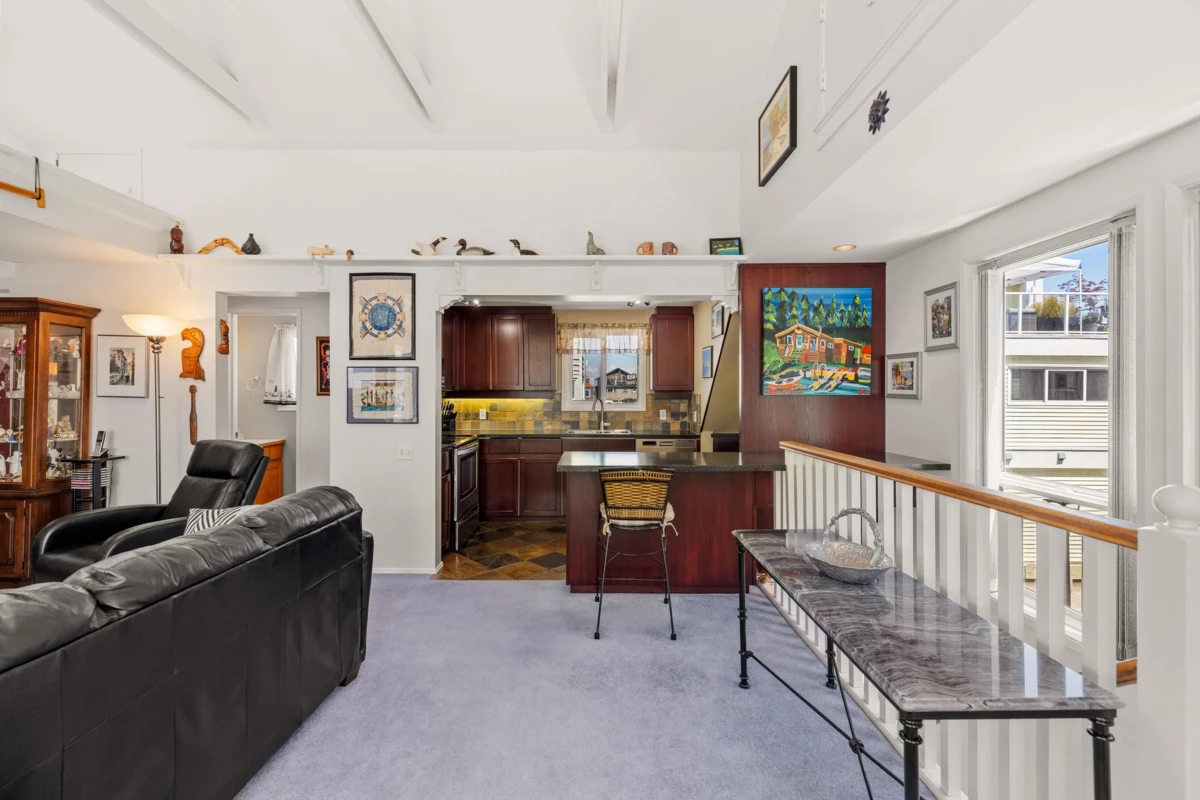 Family Room Photo of 36 3459 W River Road, Delta, BC
