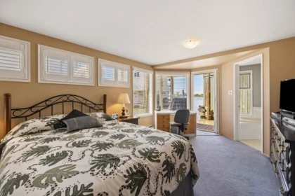 Basement Recreation Room Photo of 36 3459 W River Road, Delta, BC