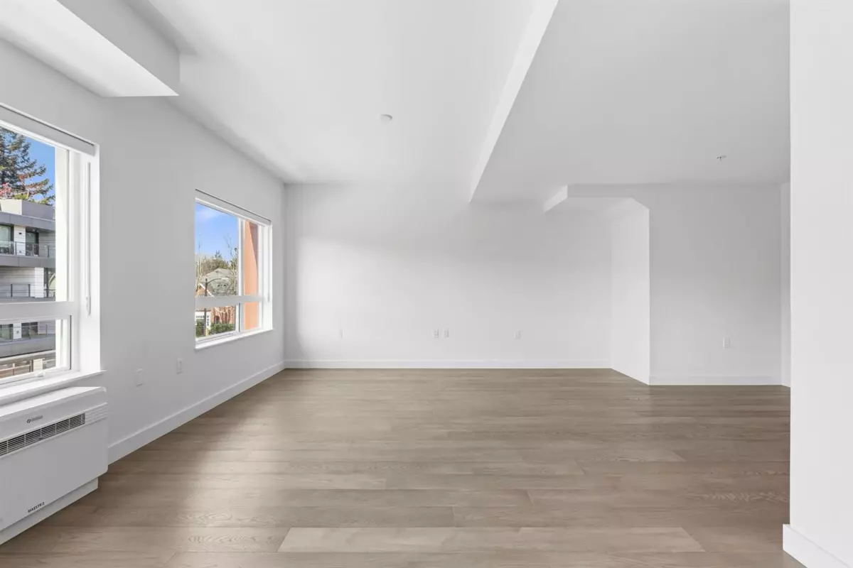 Dining Area Photo of 307 3590 W 39th Avenue, Vancouver, BC