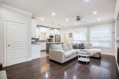 Kitchen Island Photo of 6799 192 Street, Surrey, BC