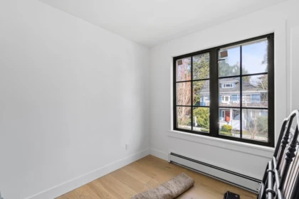Mudroom Photo of 2072 Kitchener Street, Vancouver, BC