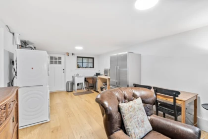 Primary Bedroom Photo of 2072 Kitchener Street, Vancouver, BC