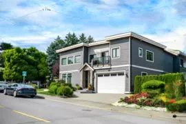 15807 Buena Vista Avenue, White Rock, BC