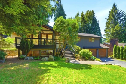 Community Amenities Photo (Clubhouse) of 5222 Sarita Avenue, North Vancouver, BC