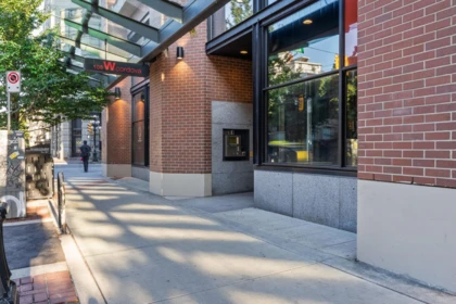 Hot Tub / Spa Photo of 2408 108 W Cordova Street, Vancouver, BC