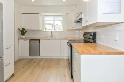 Breakfast Nook Photo of 6294 W Greenside Drive, Surrey, BC