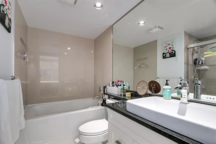 Mudroom Photo of 1405 W 7th Avenue, Vancouver, BC
