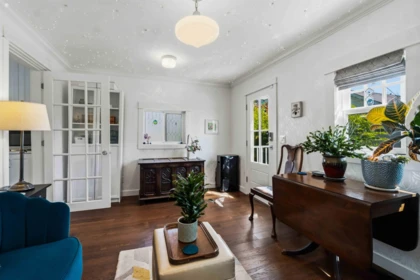 Powder Room Photo of 4322 Welwyn Street, Vancouver, BC