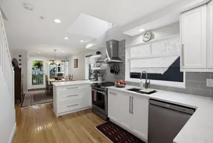 Kitchen Island Photo of 1865 E 7th Avenue, Vancouver, BC