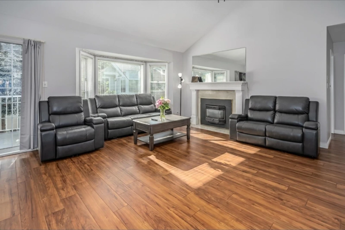 Living Room Photo of 504 9123 154 Street, Surrey, BC