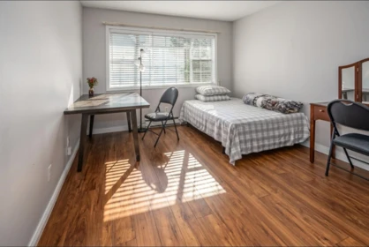 Bedroom 3 Photo of 504 9123 154 Street, Surrey, BC