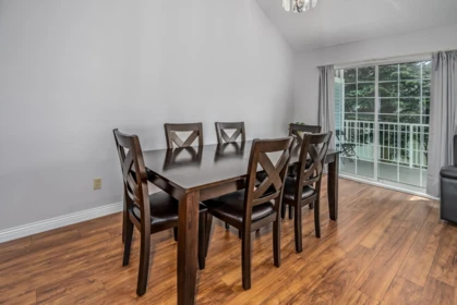 Kitchen Island Photo of 504 9123 154 Street, Surrey, BC