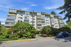 215 1425 Esquimalt Avenue, West Vancouver, BC