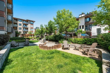 Front Yard Photo of 517 7809 209 Street, Langley, BC