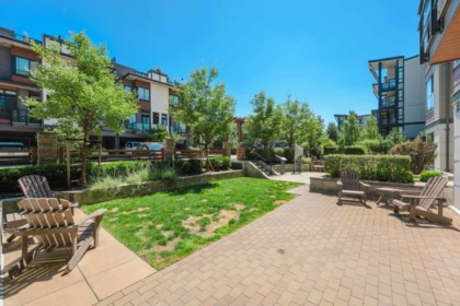 Garden / Landscaping Photo of 517 7809 209 Street, Langley, BC