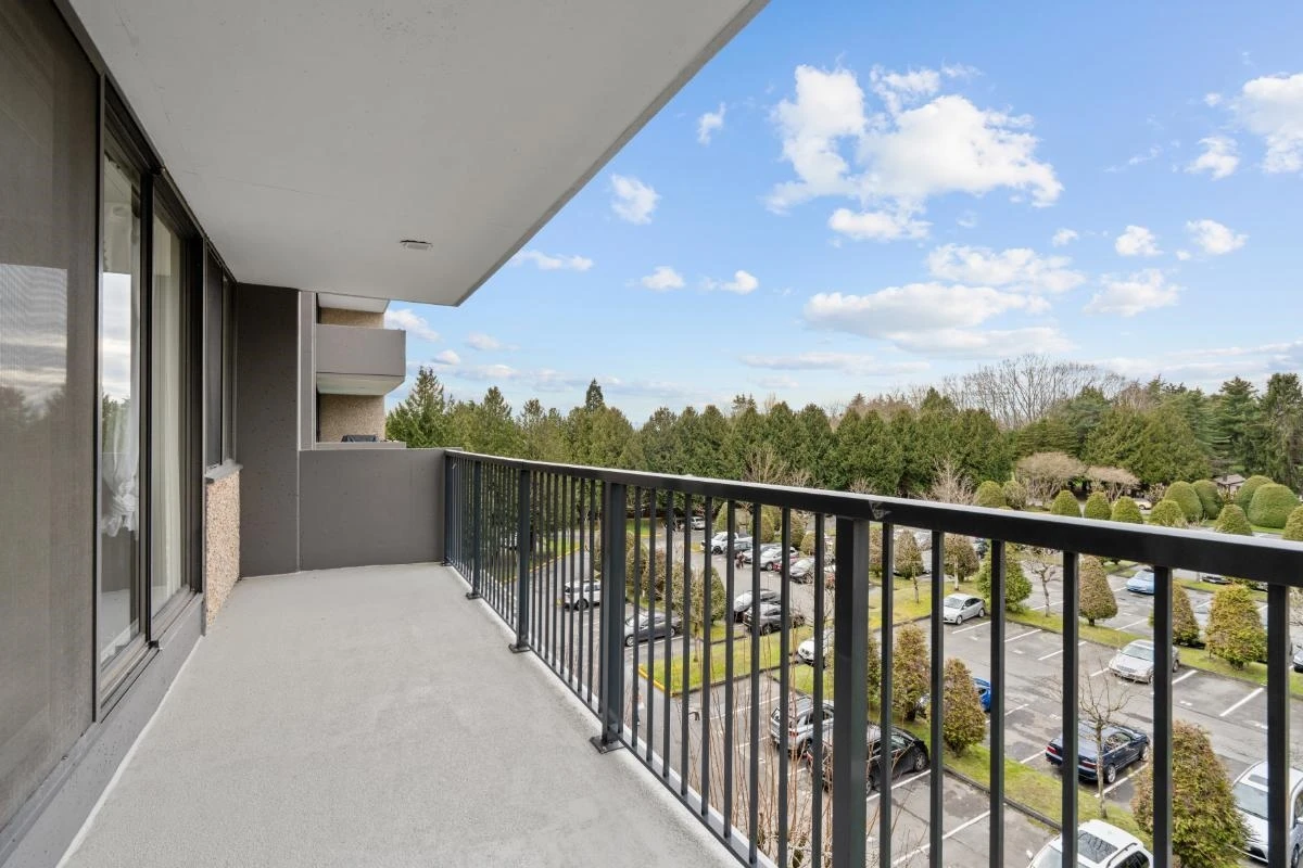 Family Room Photo of 510 9320 Parksville Drive, Richmond, BC