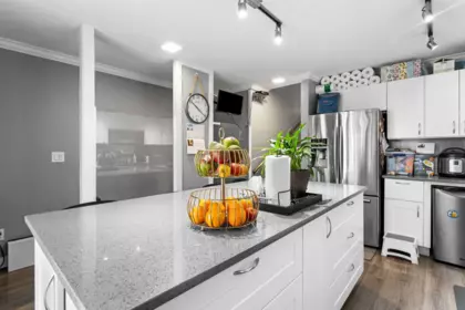 Breakfast Nook Photo of 29 33293 E BOURQUIN CRESCENT, Abbotsford BC V2S 1Y2