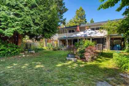 Hot Tub / Spa Photo of 13750 Blackburn Avenue, White Rock, BC