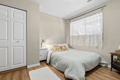Laundry Room Photo of 13750 Blackburn Avenue, White Rock, BC