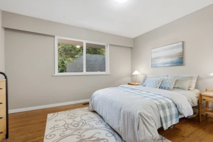 Office / Den Photo of 13750 Blackburn Avenue, White Rock, BC