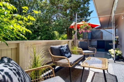Outdoor Deck Photo of 13750 Blackburn Avenue, White Rock, BC