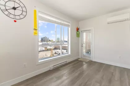 Breakfast Nook Photo of 405 32838 Ventura Avenue, Abbotsford, BC