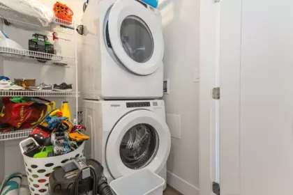 Laundry Room Photo of 405 32838 Ventura Avenue, Abbotsford, BC
