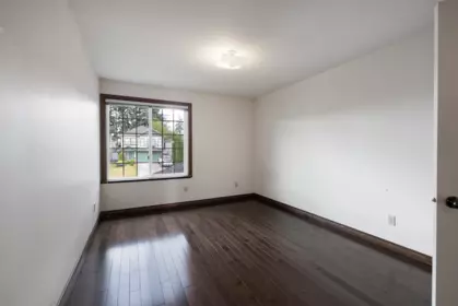 Mudroom Photo of 7943 Rosewood Street, Burnaby, BC