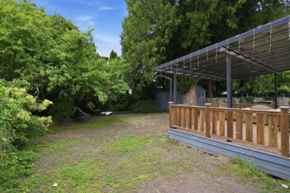 Kitchen Island Photo of 5857 16 Avenue, Delta, BC