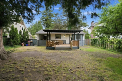Kitchen Photo of 5857 16 Avenue, Delta, BC
