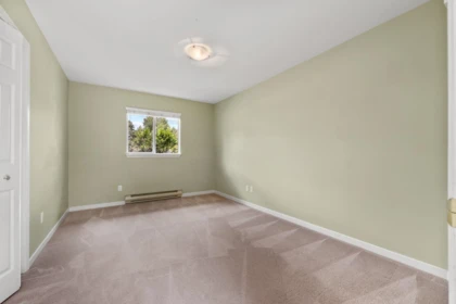Garage Interior Photo of 2192 148a Street, Surrey, BC