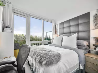 Primary Bedroom Photo of 803 8555 Granville Street, Vancouver, BC