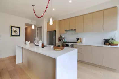 Breakfast Nook Photo of 401 108 E 35 Avenue, Vancouver, BC