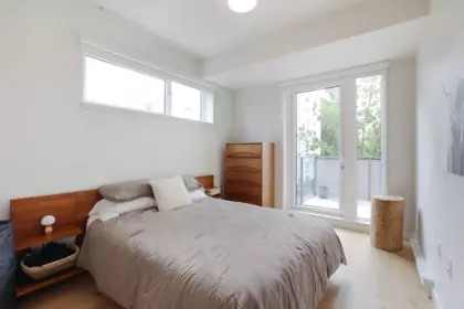 Guest Bathroom Photo of 401 108 E 35 Avenue, Vancouver, BC