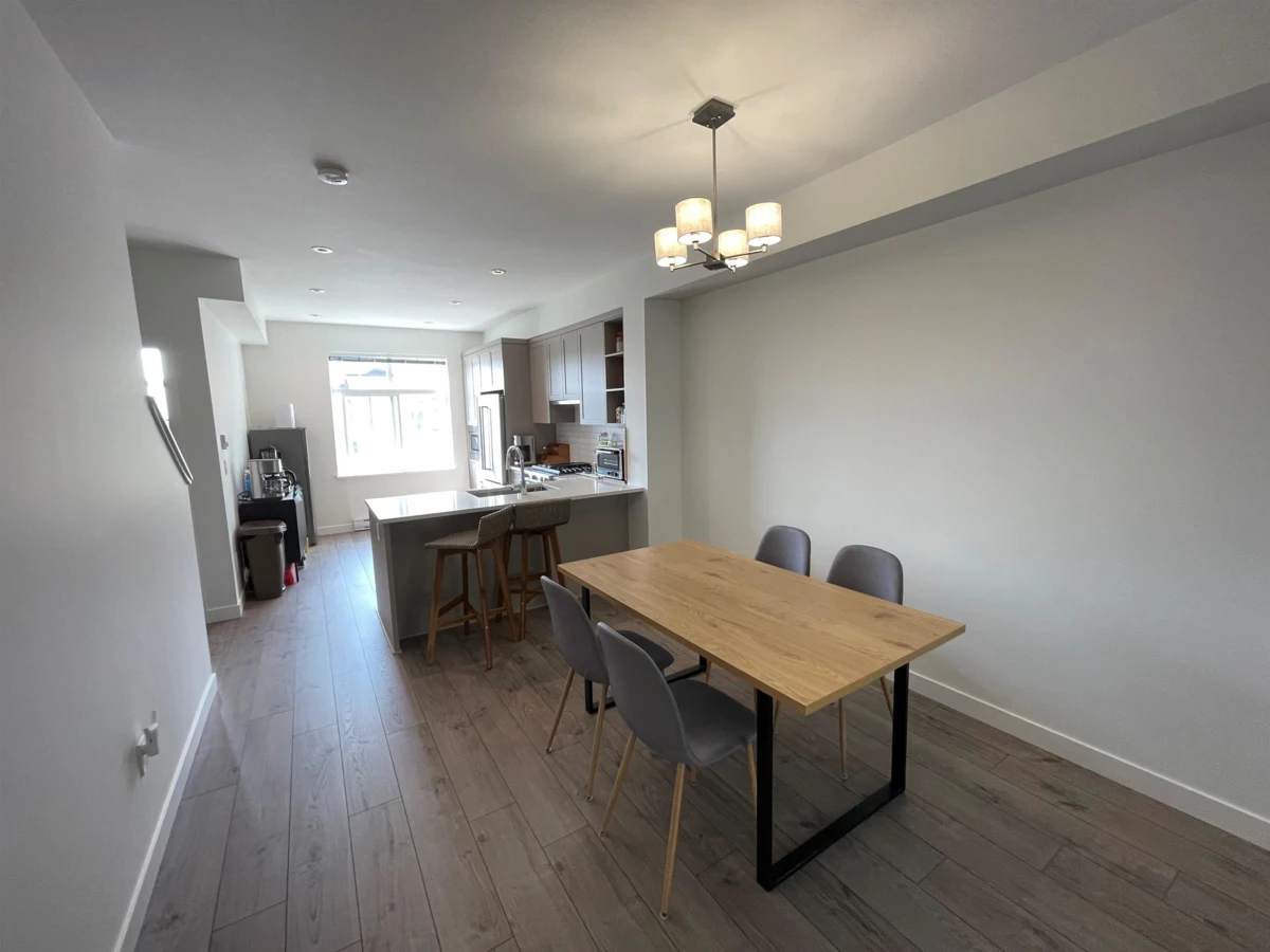 Family Room Photo of 131 3565 Baycrest Avenue, Coquitlam, BC