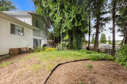 Outdoor Patio Photo of 32637 Willingdon Crescent, Abbotsford, BC