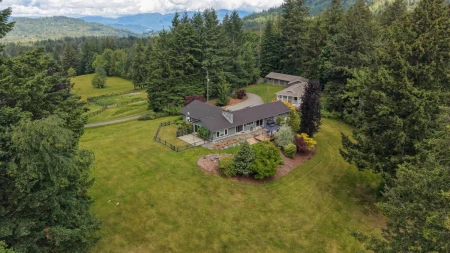 4658 Bruce Road, Ryder Lake, BC, Ryder Lake — Single Family Residence for sale