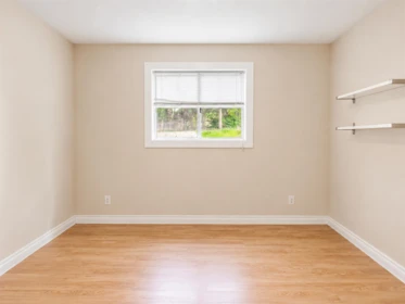 Entry Foyer Photo of 3370 Viewmount Drive, Port Moody, BC