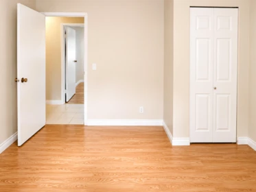 Hallway Photo of 3370 Viewmount Drive, Port Moody, BC